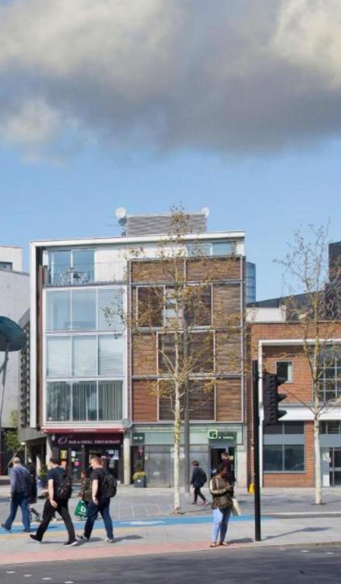 Lovely 2-Bed, Sleeps 6, Near Stratford Station & Abba Voyage, London Exterior photo
